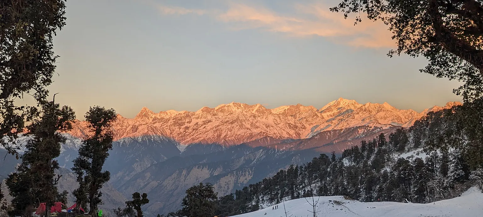 Dayara Bugyal Trek